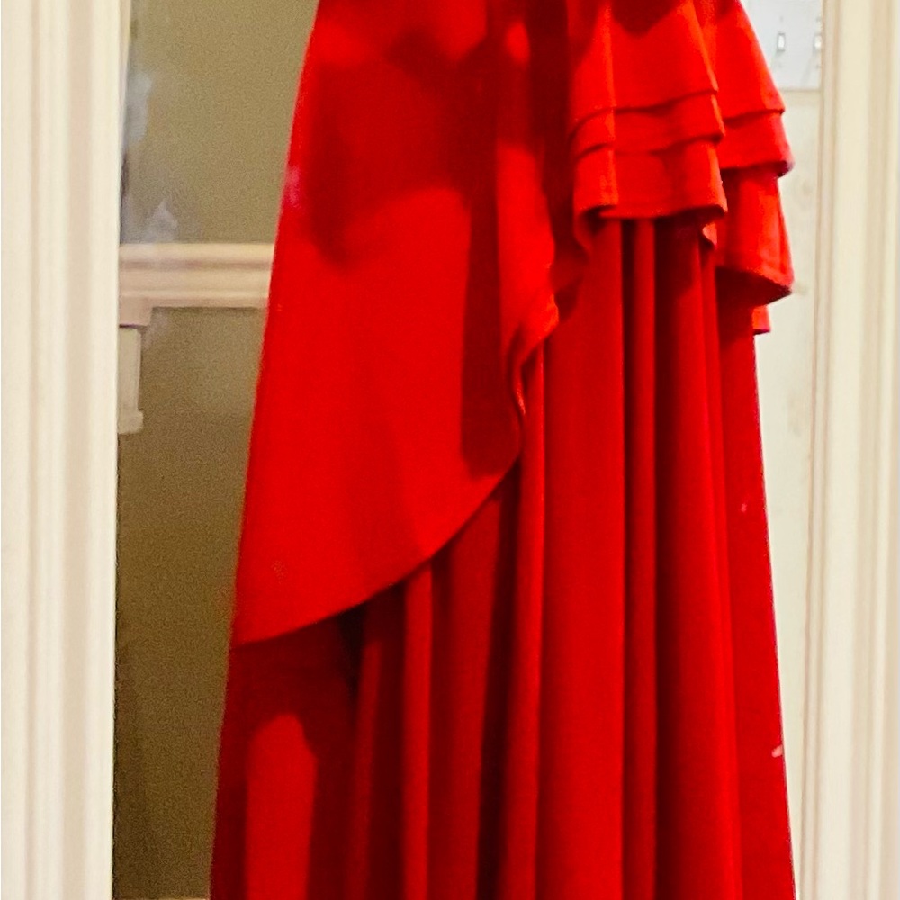 ♥️♥️♥️Beautiful Red Gathered Ruffled Waist Blouse With Tuxedo Style Tail - Picture 7 of 15